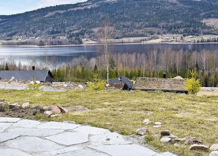 8 Person In Hurdal-by Traum Nyaraló