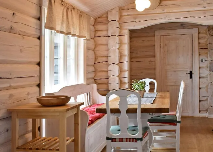 8 Person In Hurdal-by Traum * Hurdal